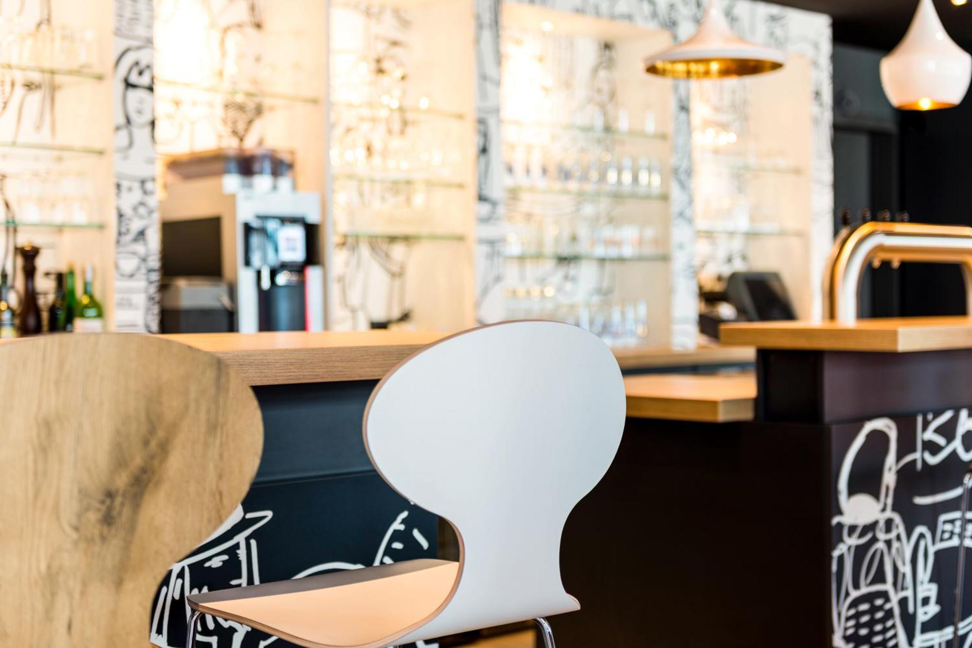 Ibis Hotel Muenchen Garching Гархинг-бай-Мюнхен Экстерьер фото